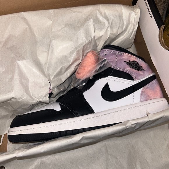 Nike Air Jordan 1 mid Zen Master Galaxy Tie dye Bleached Coral - Picture 3 of 4